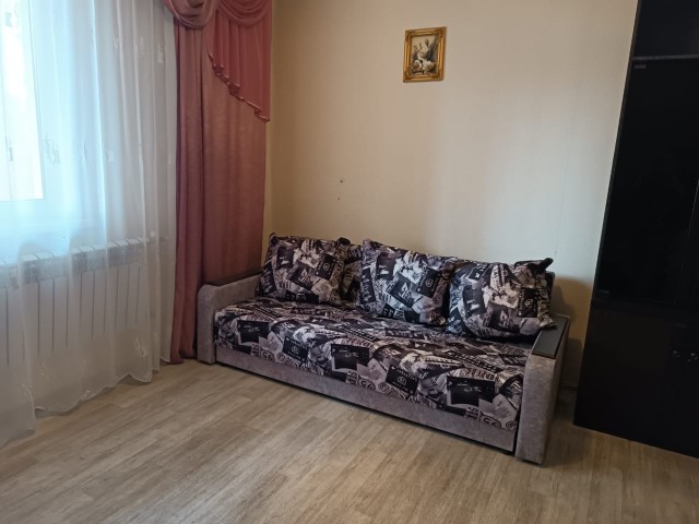 Квартира-студия на Донковцева 17/1
